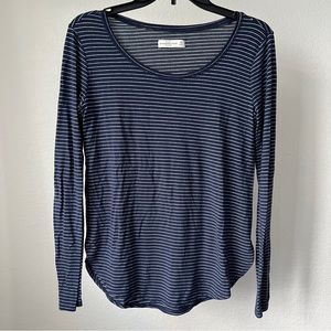 Abercrombie & Fitch Curved Hem Striped Longsleeve Tee Size XS